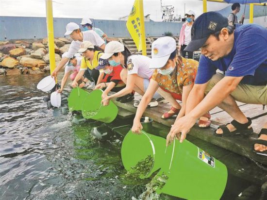 深圳市舉行漁業資源增殖放流活動暨全國放魚日活動